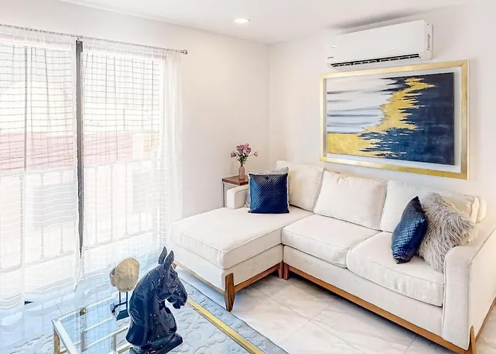 Ferienhaus Cerro Colorado - 1br In *
